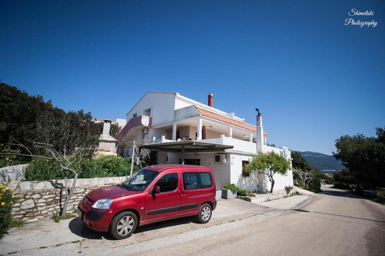Apartments By The Sea Zavalatica, Korcula - 247 Exterior foto