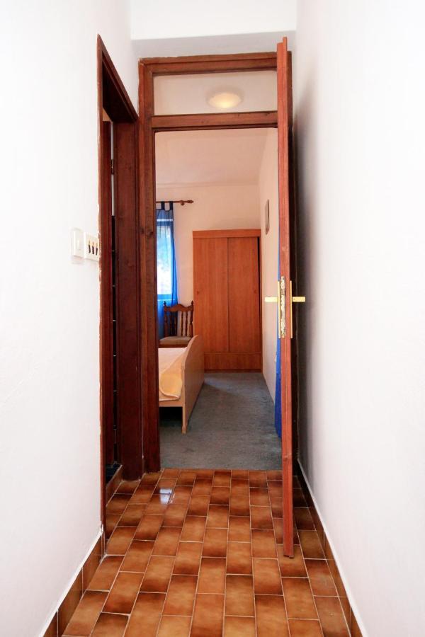 Apartments By The Sea Zavalatica, Korcula - 247 Exterior foto